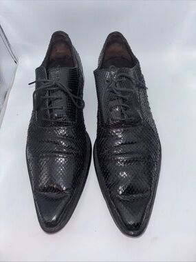 Dolce Gabbana Men's Black snake Textured Leather Lace-Up Dress Shoes